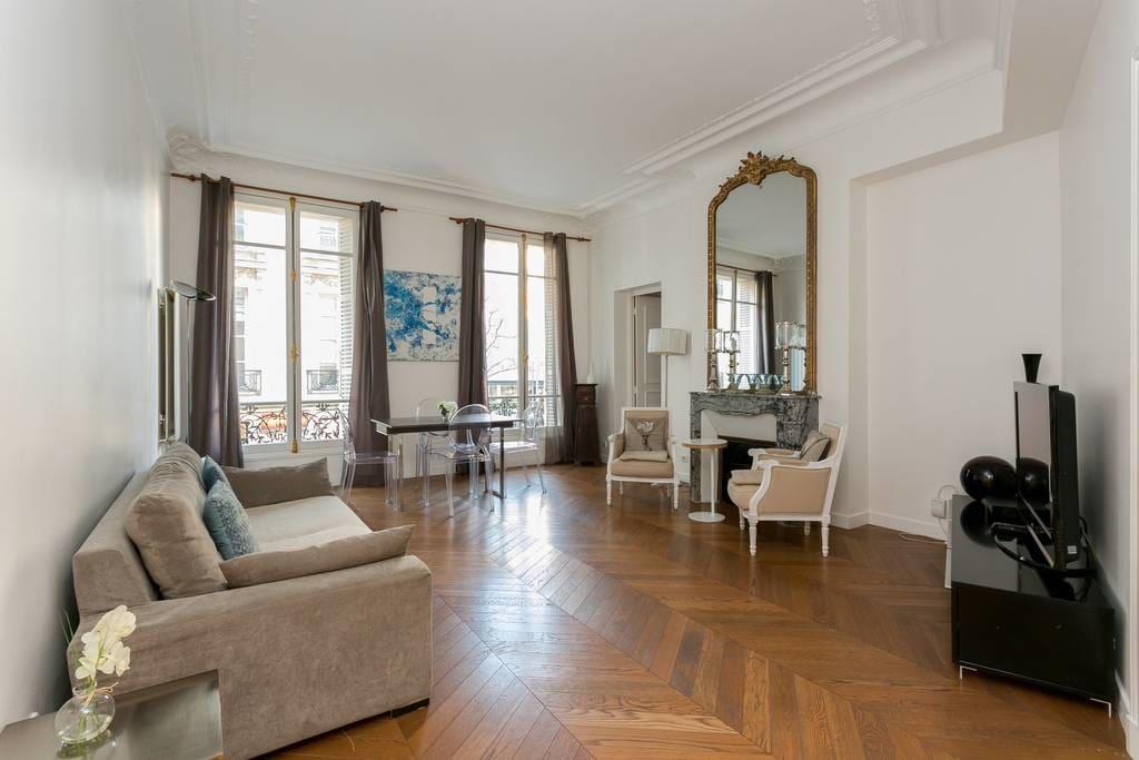Royal And Luxury Palace Париж Екстер'єр фото